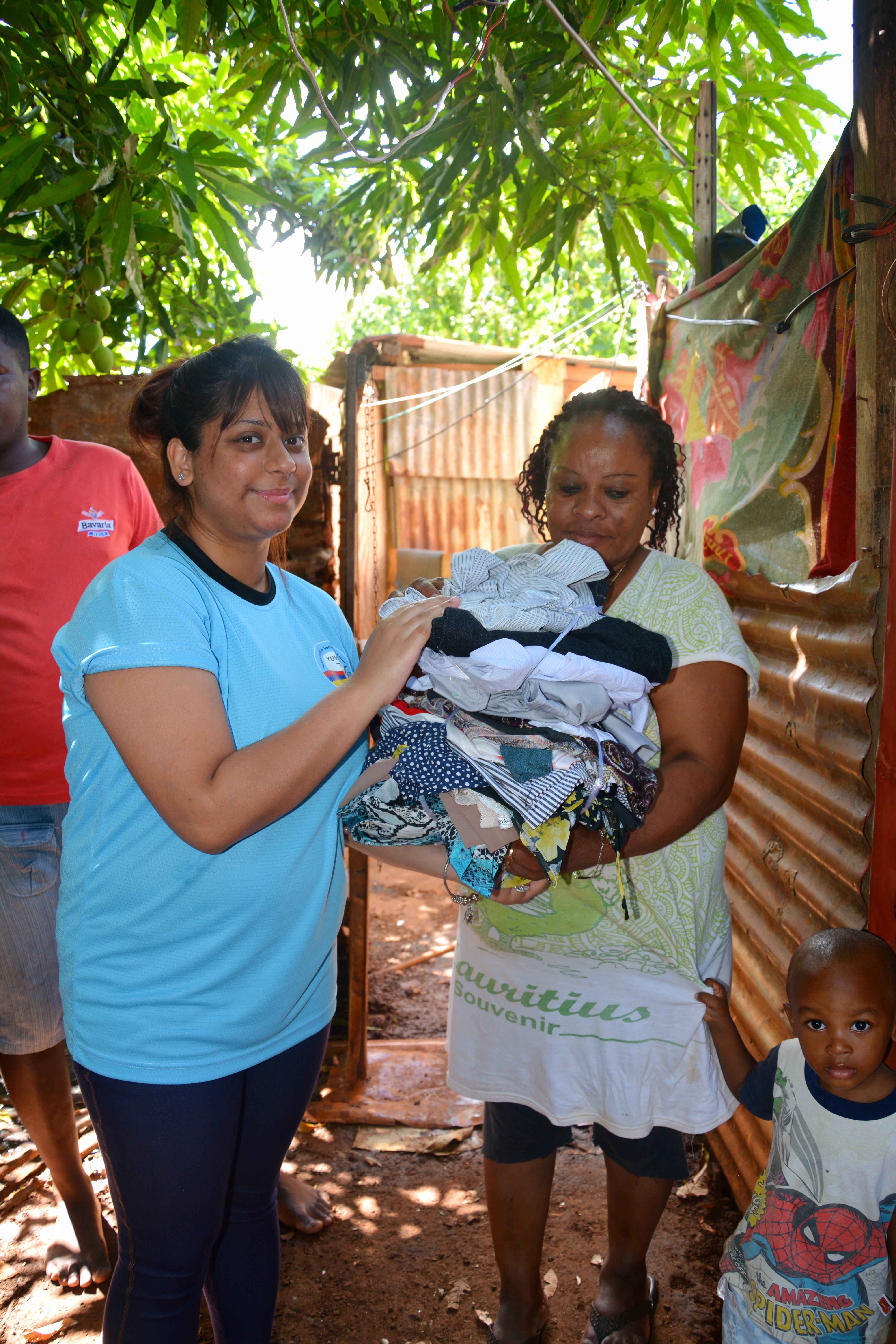 Humaïraa Emmambux–Sowdayer: My Take on Clothes Distribution at Longère Tole